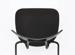 Vitra Moca stol, mörkbetsad ek - basic dark