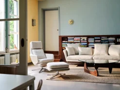 Vitra Noguchi soffbord, valnöt