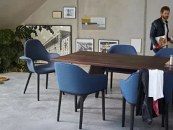 Vitra Organic Chair, oak - chocolate/black