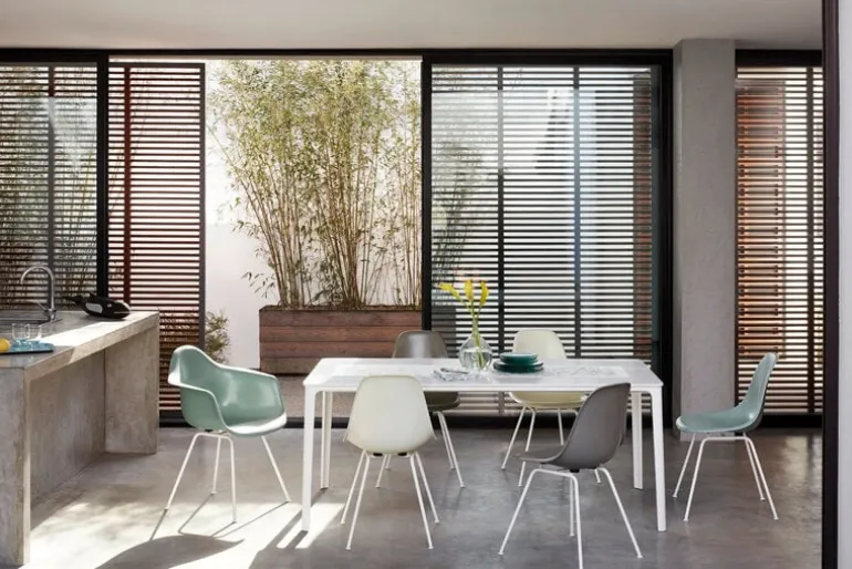 Vitra Plate Table, white