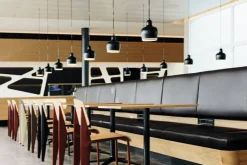 Vitra Standard Chair, svart - ek