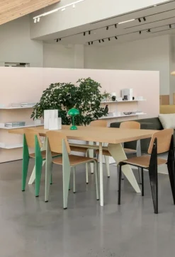 Vitra Standard Chair, svart - ek