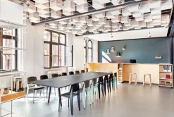 Vitra Standard SP Chair, svart