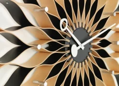 Vitra Sunflower Clock, björk