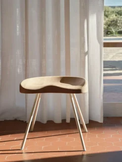Vitra Tabouret 307 pall, naturlig ek
