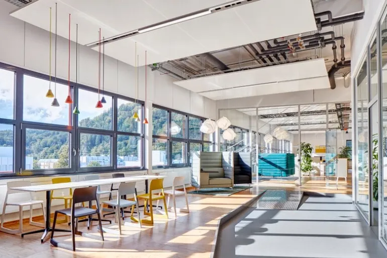 Vitra Tip Ton stol, svart