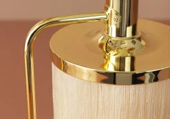 Warm Nordic Fringe bordslampa, cream white