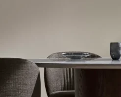 Wendelbo Ovata matbord, brun ek - Jura Grey kalksten