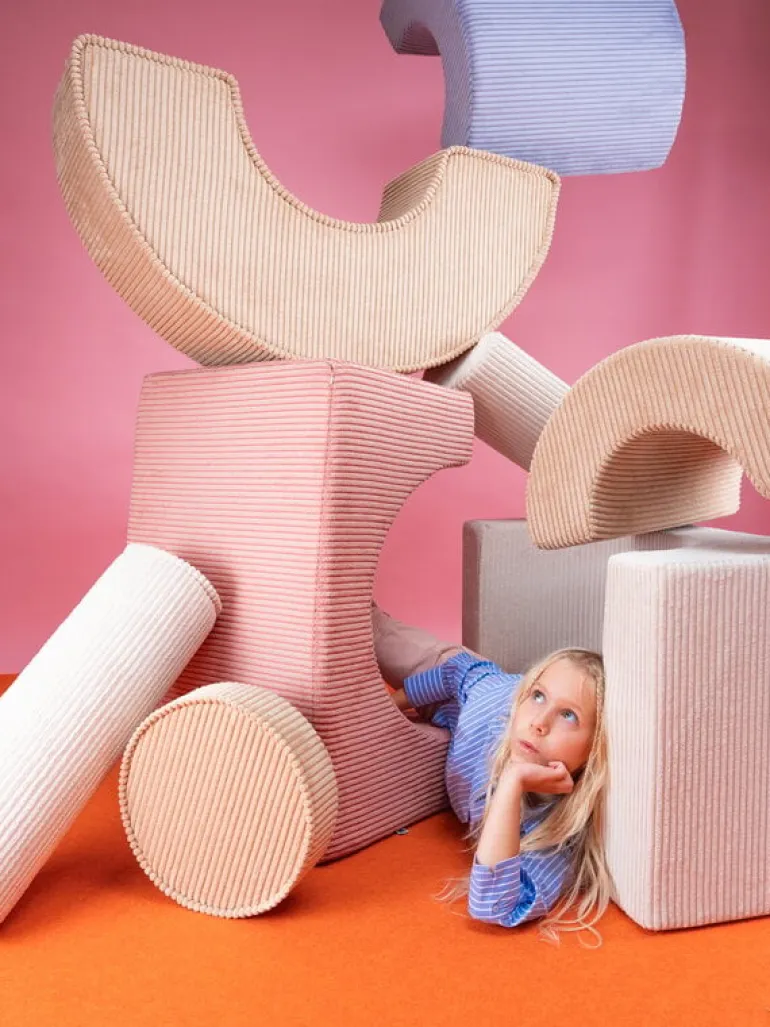 Wigiwama Pouffe set, pink mousse