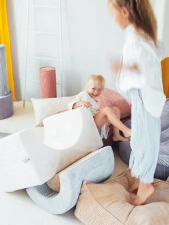 Wigiwama Square fotpall, brown sugar