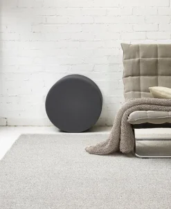 Woodnotes K stol, smal, tubulär, sten/svart