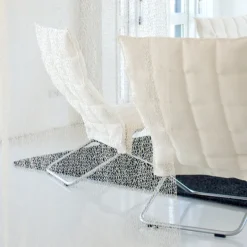 Woodnotes K stol, vid, tubulär, sten/svart