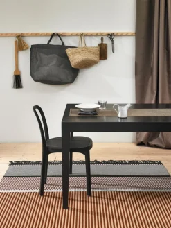 Woodnotes San Francisco matta, rödbrun - sten