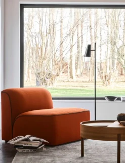 Woud Arc kaffebord, matt lackad valnöt