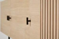 Woud Array sideboard 180 cm, ek