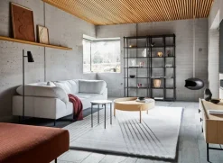 Woud La Terra sidobord, S, elfenbensfärgad travertin - svart