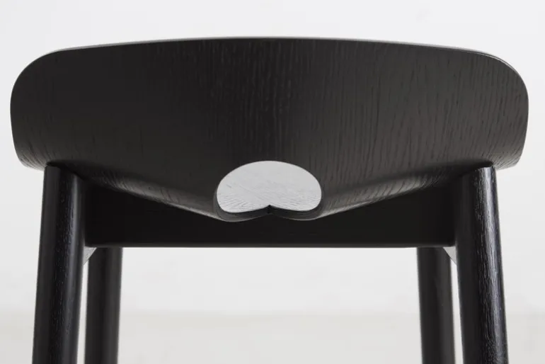 Woud Mono barstol 75 cm, svart