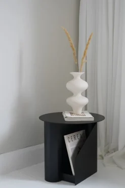 Woud Sentrum sidobord, svart
