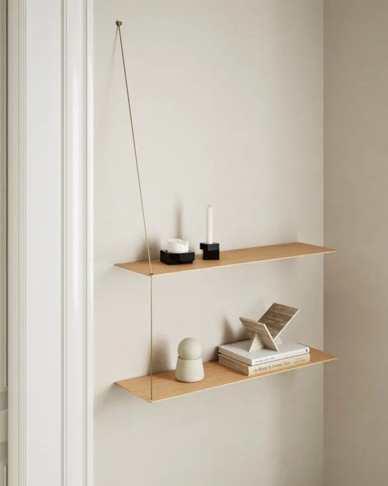 Woud Stedge hylla, 80 cm, vitlackerad ek – mässing