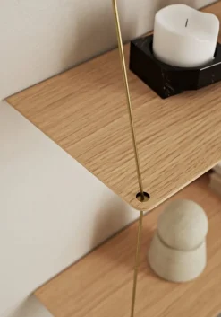 Woud Stedge tilläggshylla, 80 cm, vitlackerad ek – mässing