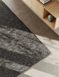 Woud Tact matta, 170 x 240 cm, antracitgrå
