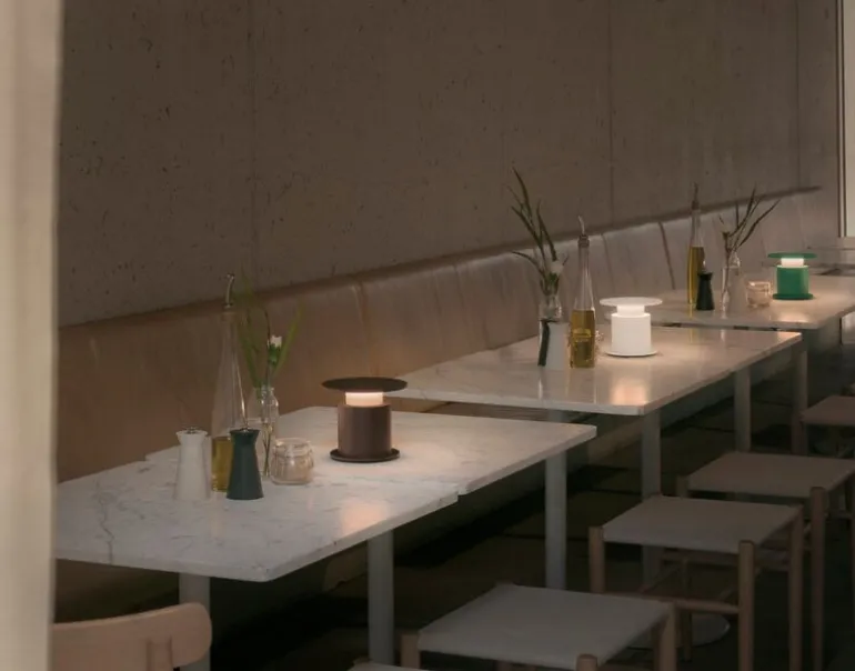 Wästberg w241 Faro bärbar lampa, gråvit