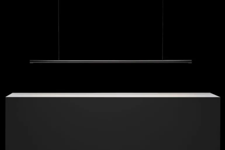 Wästberg w181 Linier hänglampa, 3000K, dimbar, svart