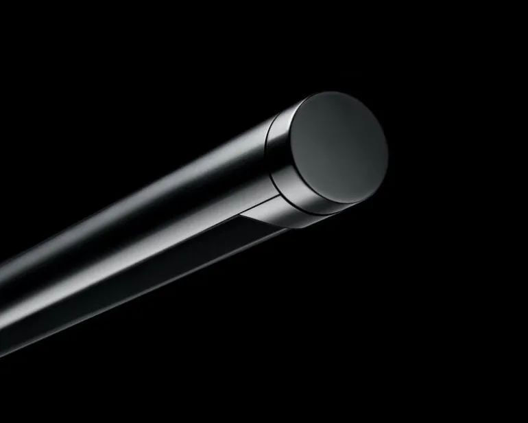 Wästberg w181 Linier hänglampa, 2700K, dimbar, svart