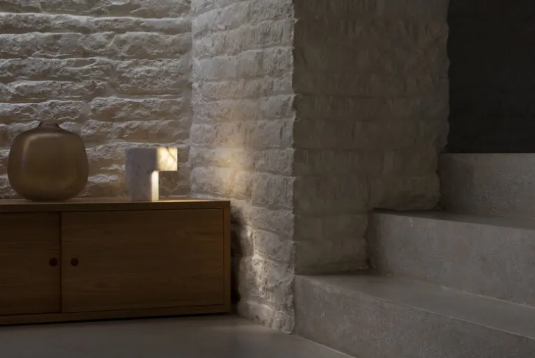 Wästberg w223 Pawson bordslampa, marmor