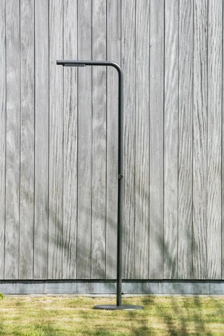 ZEE Levantine utomhusdusch, svart